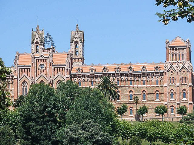 Universidad Pontificia